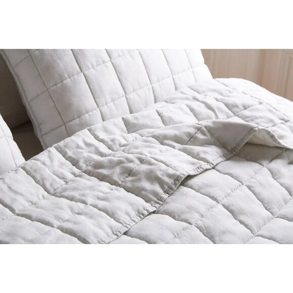 NWOT Quince European Linen Box Quilted Sham Set 2 Light Grey King 20"x36" Bed - Picture 3 of 5